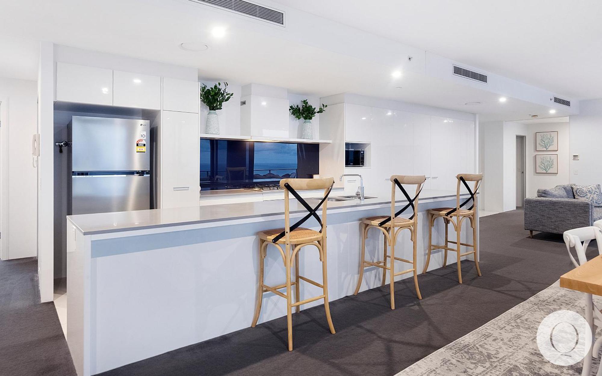5 Bedroom Executive Sub Penthouse In The Heart Of Surfers With Full Ocean Views - Sleeps 12 - Circle On Cavill Amazing!! Gold Coast Buitenkant foto