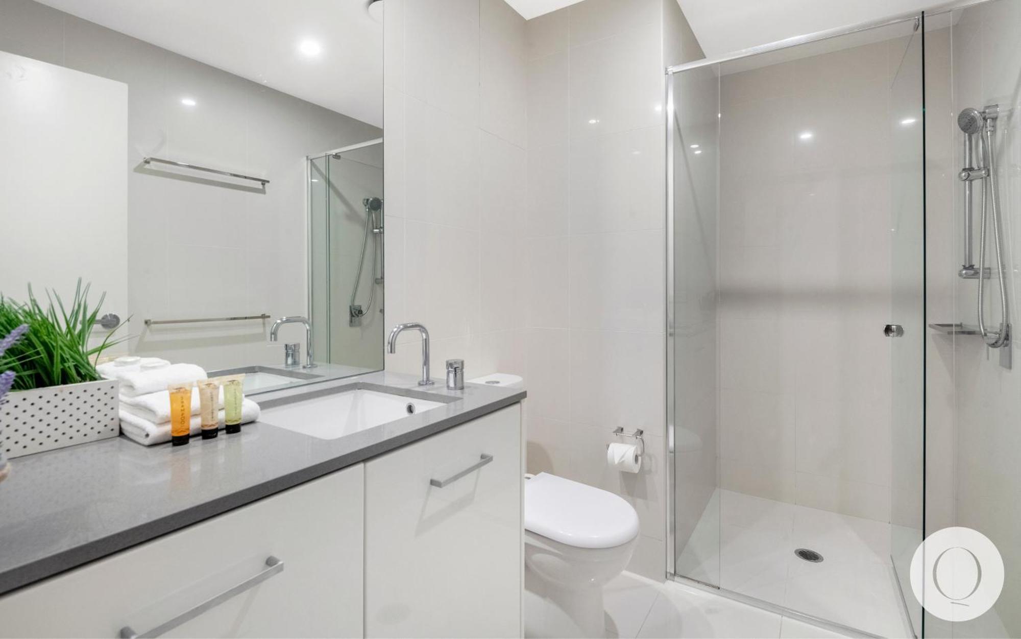 5 Bedroom Executive Sub Penthouse In The Heart Of Surfers With Full Ocean Views - Sleeps 12 - Circle On Cavill Amazing!! Gold Coast Buitenkant foto
