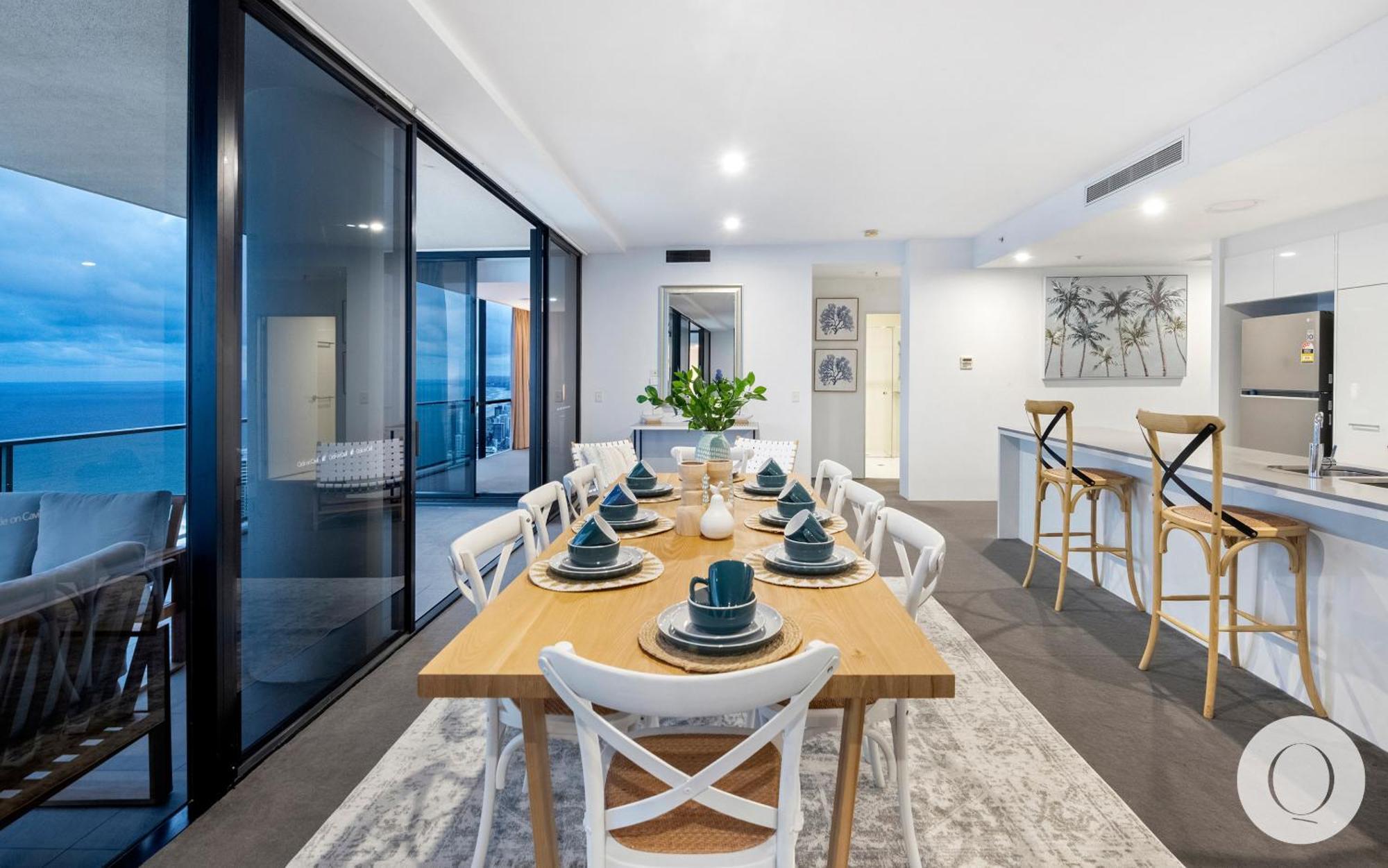 5 Bedroom Executive Sub Penthouse In The Heart Of Surfers With Full Ocean Views - Sleeps 12 - Circle On Cavill Amazing!! Gold Coast Buitenkant foto