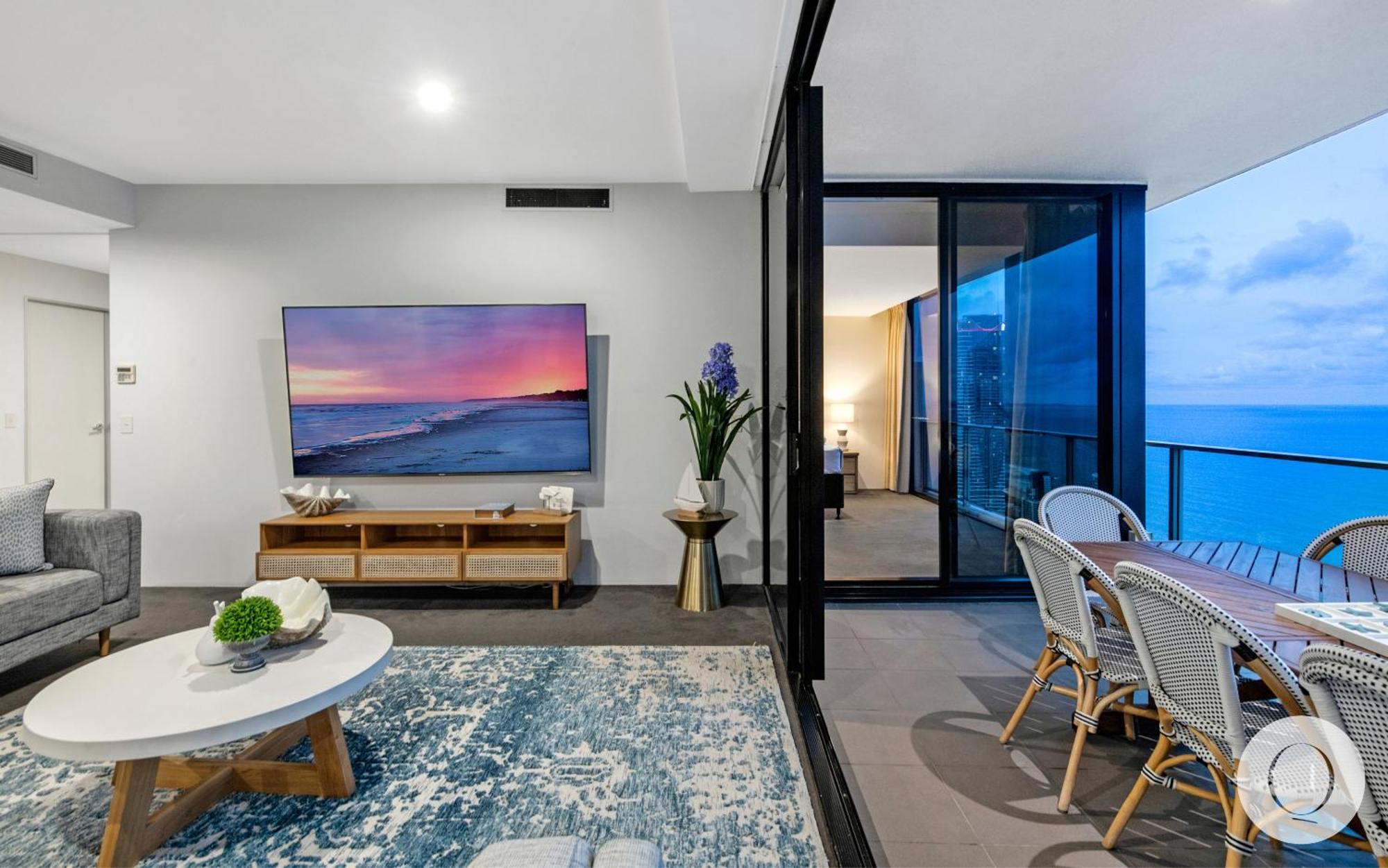 5 Bedroom Executive Sub Penthouse In The Heart Of Surfers With Full Ocean Views - Sleeps 12 - Circle On Cavill Amazing!! Gold Coast Buitenkant foto
