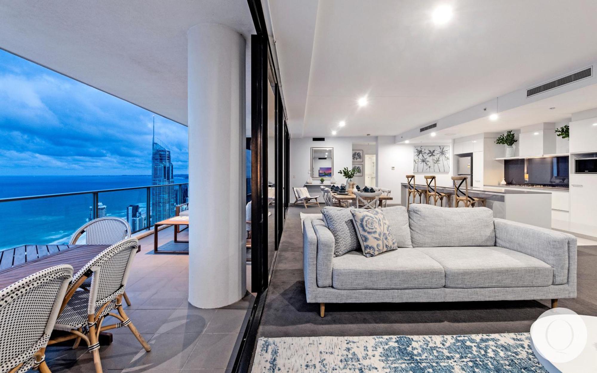 5 Bedroom Executive Sub Penthouse In The Heart Of Surfers With Full Ocean Views - Sleeps 12 - Circle On Cavill Amazing!! Gold Coast Buitenkant foto